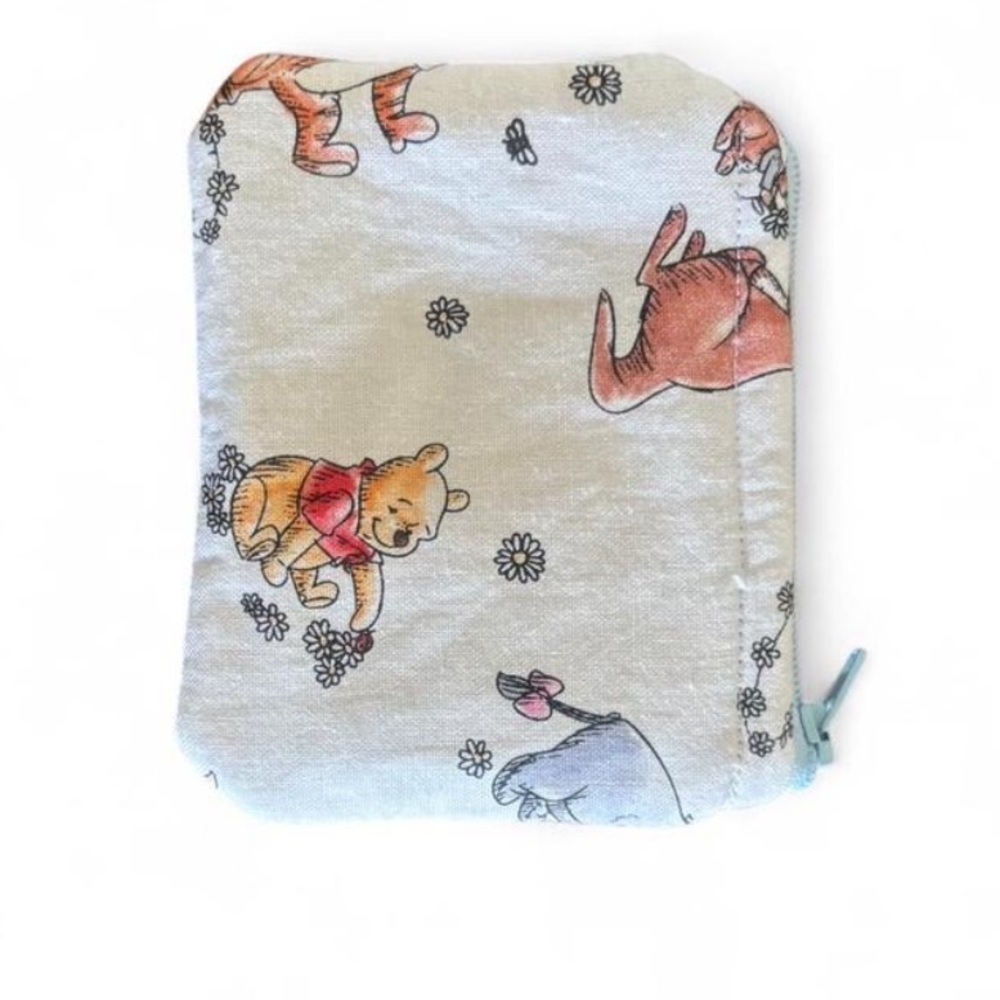 Winnie the Pooh Print Pouch